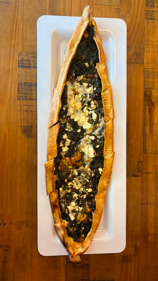 Ispanakli Pide (Spinach Pide)